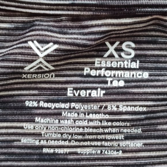 Essential Performance Tee Everair athletic grey women's size XS - Picture 4 of 5